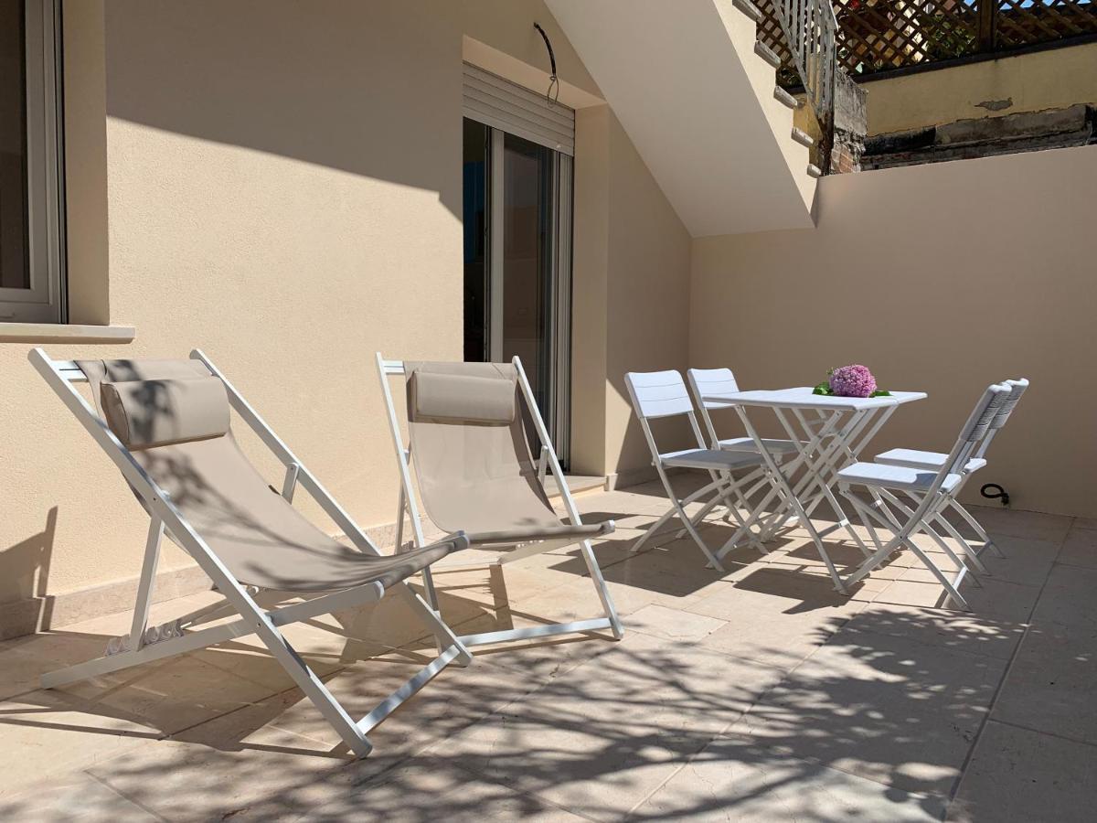 Suite Claudia Sirmione Esterno foto